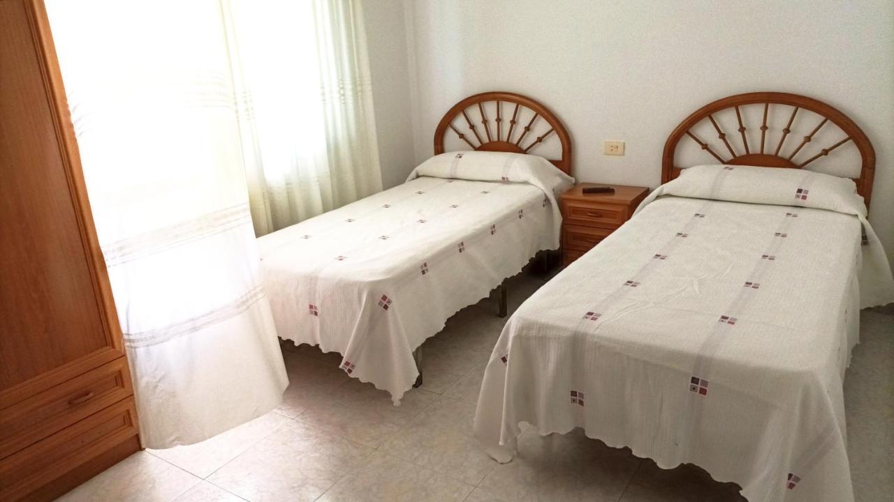 Garden Lodge Hostal Evencio Ribadavia Exterior foto
