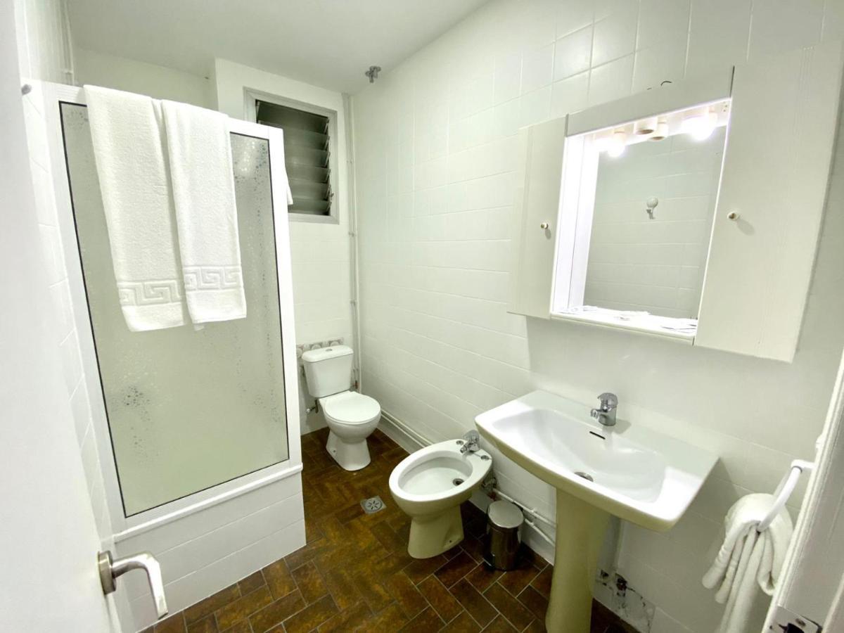 Garden Lodge Hostal Evencio Ribadavia Exterior foto