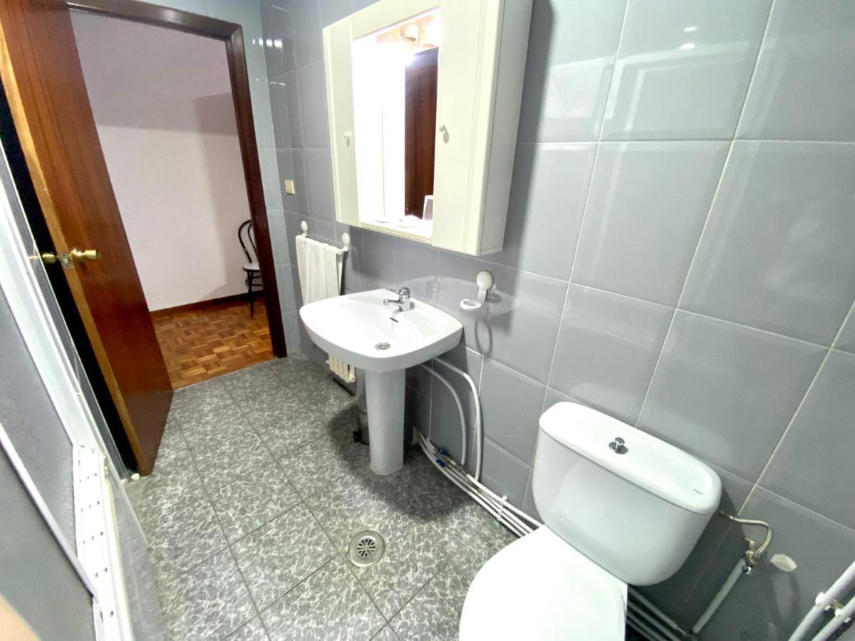 Garden Lodge Hostal Evencio Ribadavia Exterior foto